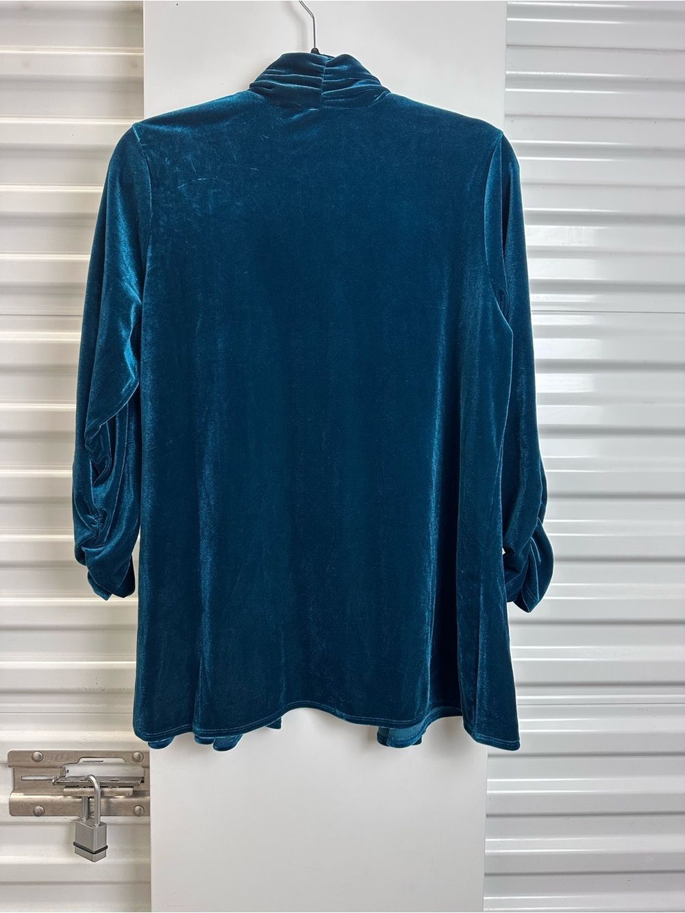 ⭐️Susan Graver Open-Front Velvet Cardigan Sweater - Teal - Picture 7 of 10